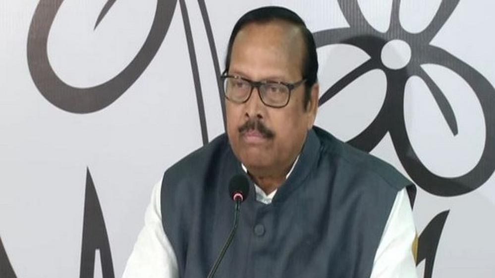 इंडिया ब्लॉक की बैठक से पहले TMC में हलचल, सुखेंदु शेखर रॉय के इस्तीफे से बढ़ी सियासी सरगर्मी इंडिया ब्लॉक की बैठक से पहले TMC में हलचल, सुखेंदु शेखर रॉय के इस्तीफे से बढ़ी सियासी सरगर्मी