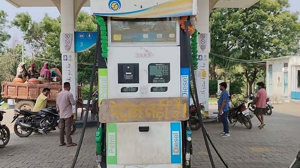 80 हजार करोड़ की रिफाइनरी परियोजना को रफ्तार, राजस्थान में 300 से अधिक नए पेट्रोल पंप खुलेंगे