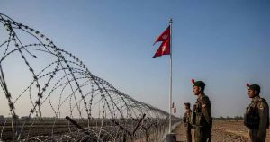पश्चिम बंगाल कार्रवाई के बाद सीमावर्ती बिहार में चौकसी सख्त, वाहनों की गहन जांच जारी पश्चिम बंगाल कार्रवाई के बाद सीमावर्ती बिहार में चौकसी सख्त, वाहनों की गहन जांच जारी