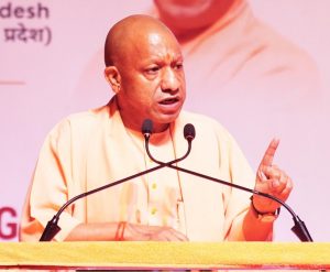 मुख्यमंत्री योगी आदित्यनाथ ने केंद्रीय राज्यमंत्री जितेंद्र सिंह संग लखनऊ में क्षेत्रीय मौसम विज्ञान केंद्र का बटन दबाकर शुभारंभ किया मुख्यमंत्री योगी आदित्यनाथ ने केंद्रीय राज्यमंत्री जितेंद्र सिंह संग लखनऊ में क्षेत्रीय मौसम विज्ञान केंद्र का बटन दबाकर शुभारंभ किया