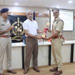 21 प्रशिक्षु अधिकारियों ने प्राप्त किया आधुनिक पुलिसिंग एवं यातायात प्रबंधन का व्यावहारिक प्रशिक्षण 21 प्रशिक्षु अधिकारियों ने प्राप्त किया आधुनिक पुलिसिंग एवं यातायात प्रबंधन का व्यावहारिक प्रशिक्षण