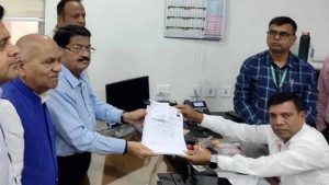 राज्यसभा की दौड़ में नथवाणी की एंट्री, भाजपा नेताओं की मौजूदगी में भरा पर्चा राज्यसभा की दौड़ में नथवाणी की एंट्री, भाजपा नेताओं की मौजूदगी में भरा पर्चा