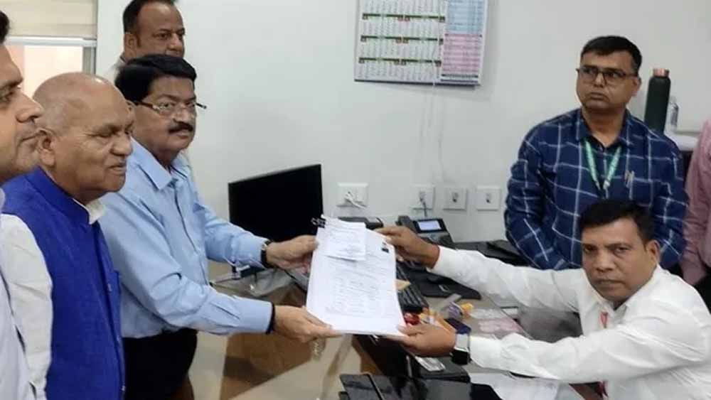राज्यसभा की दौड़ में नथवाणी की एंट्री, भाजपा नेताओं की मौजूदगी में भरा पर्चा