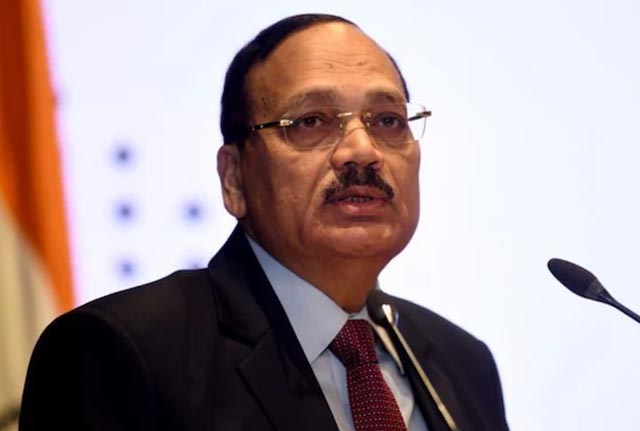 साइबर क्राइम पर सुप्रीम कोर्ट का कड़ा रुख, CJI सूर्यकांत बोले- समाज को नुकसान पहुंचाते हैं ऐसे अपराधी