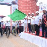 सायकिलिंग हमें फिट और ऊर्जावान बनाए रखता है : अरुण साव