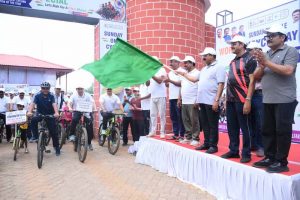 सायकिलिंग हमें फिट और ऊर्जावान बनाए रखता है : अरुण साव