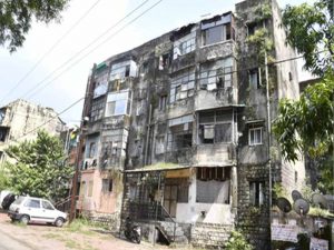 हादसों पर रोक की तैयारी, 3814 खतरनाक भवनों को गिराने की कवायद तेज