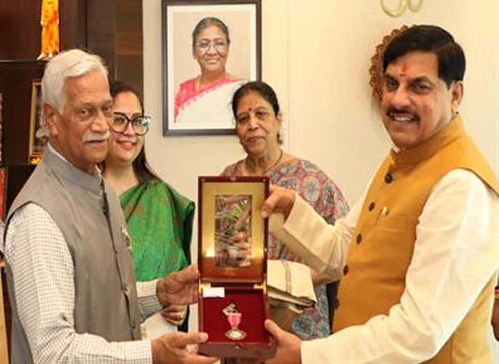 डॉ. व्यास ने पुरातत्व क्षेत्र में किए गए कार्य की जानकारी दी