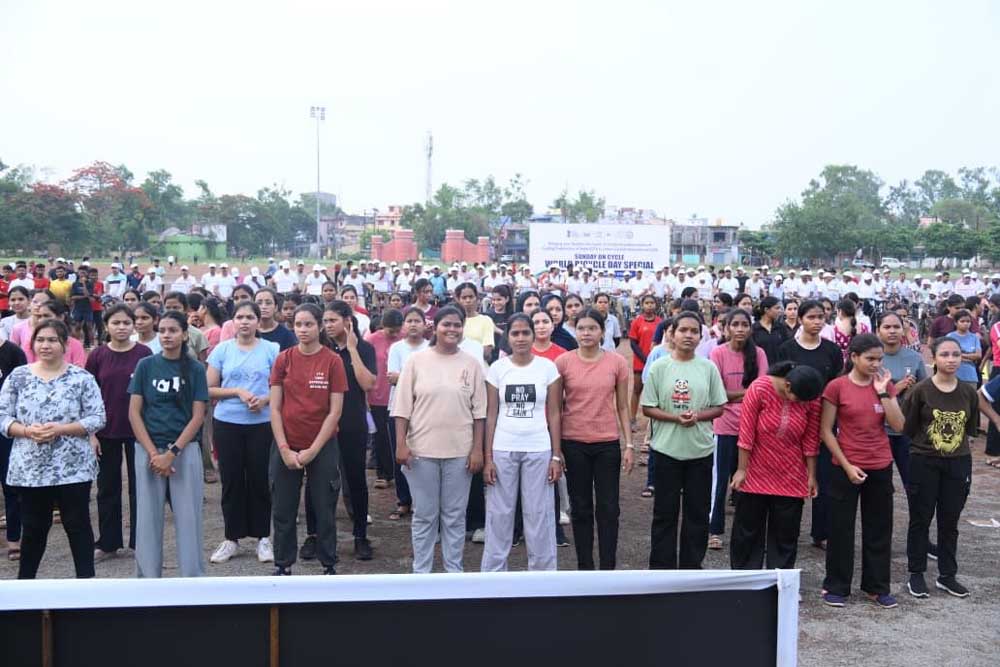 सायकिलिंग हमें फिट और ऊर्जावान बनाए रखता है –  अरुण साव
