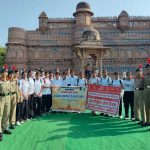 मध्यप्रदेश पर्यटन बोर्ड के अधिकारियों ने कुशाभाऊ ठाकरे अंतर्राष्ट्रीय कन्वेंशन सेंटर में किया योगाभ्यास