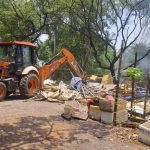 अतिक्रमणकारियों पर चला बुलडोजर, शासकीय भूमि को कराया गया खाली