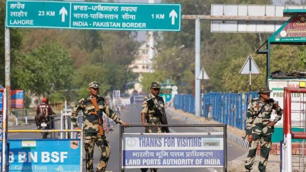 बॉर्डर से लौटाए गए 94 सिख श्रद्धालु, शहीदी गुरु पर्व यात्रा पर उठा बड़ा सवाल बॉर्डर से लौटाए गए 94 सिख श्रद्धालु, शहीदी गुरु पर्व यात्रा पर उठा बड़ा सवाल