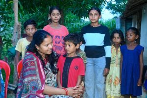 राज्य सरकार की योजनाओं का लाभ अंतिम व्यक्ति तक पहुंचाना हमारी प्राथमिकता : मंत्री राजवाड़े