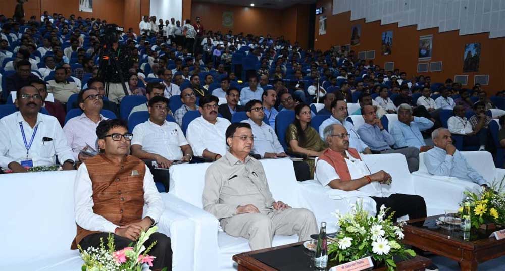 विकसित भारत रोजगार योजना के तहत 2,400 करोड़ रुपये की प्रोत्साहन राशि वितरित, युवाओं और नियोक्ताओं को मिलेगा सीधा लाभ
