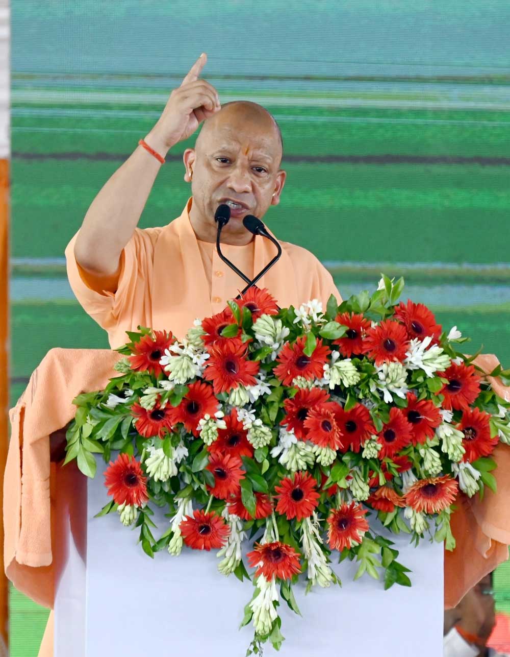 सीएम योगी आदित्यनाथ ने उन्नाव में 570 करोड़ रुपये से अधिक लागत की 101 विकास परियोजनाओं का किया लोकार्पण/शिलान्यास
