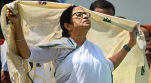 TMC में अंदरूनी संकट गहराया, बैठक में सिर्फ 20 विधायक पहुंचे, 60 रहे नदारद