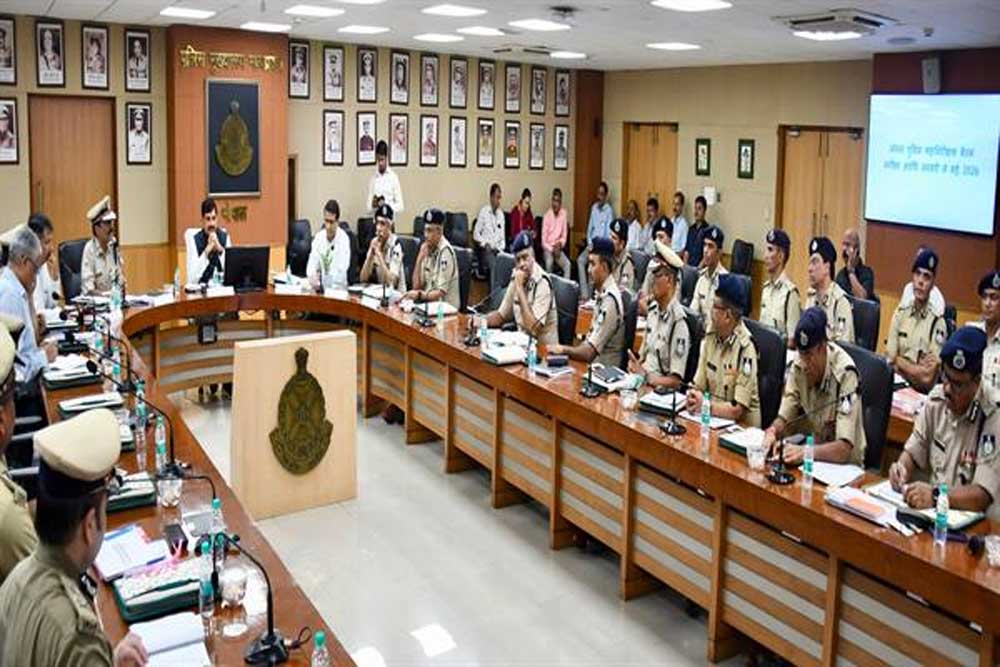 मध्यप्रदेश पुलिस ने ढाई साल के कार्यकाल में हासिल कीं कई ऐतिहासिक उपलब्धियां मध्यप्रदेश पुलिस ने ढाई साल के कार्यकाल में हासिल कीं कई ऐतिहासिक उपलब्धियां
