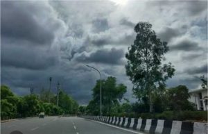 गर्मी से राहत: मध्यप्रदेश में प्री-मानसून की दस्तक, कई जिलों में बारिश और तेज हवाओं का अलर्ट