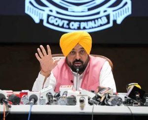 पंजाब में जल्द पक्की होगी 65 हजार कर्मचारियों की नौकरी, कैबिनेट ले सकती है बड़ा फैसला