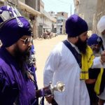 सिख धर्म के खिलाफ कथित टिप्पणी पर लुधियाना में निहंग सिंहों का प्रदर्शन, सड़क जाम