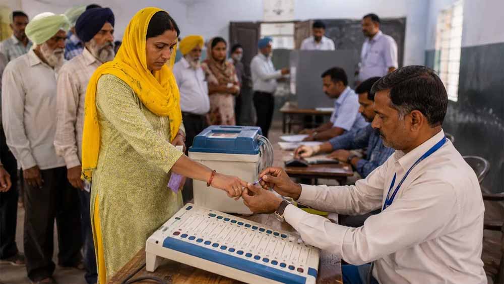 1148 मतदाता बदल सकते हैं पूरा समीकरण, गुरदासपुर वार्ड में री-पोलिंग को लेकर उत्सुकता 1148 मतदाता बदल सकते हैं पूरा समीकरण, गुरदासपुर वार्ड में री-पोलिंग को लेकर उत्सुकता
