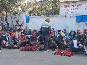 हड़ताली कर्मचारियों पर पंजाब सरकार सख्त, नए निर्देशों से बढ़ी हलचल