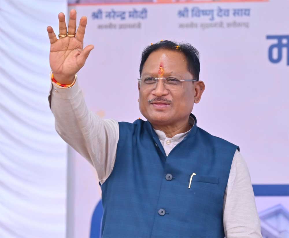 केंद्र सरकार ने परियोजना को विशेष रेल परियोजना के रूप में किया अधिसूचित केंद्र सरकार ने परियोजना को विशेष रेल परियोजना के रूप में किया अधिसूचित