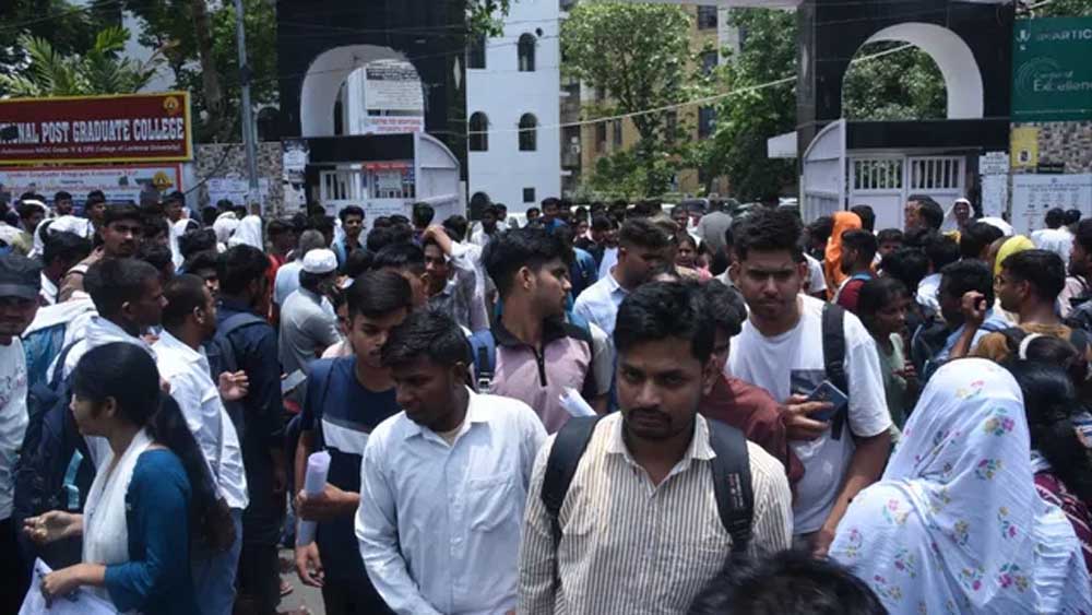 75 जिलों के 1183 परीक्षा केंद्रों पर तीन दिन चली परीक्षा, फर्जी अभ्यर्थियों और भ्रामक वीडियो प्रसारित करने वालों पर कड़ी कार्रवाई 75 जिलों के 1183 परीक्षा केंद्रों पर तीन दिन चली परीक्षा, फर्जी अभ्यर्थियों और भ्रामक वीडियो प्रसारित करने वालों पर कड़ी कार्रवाई