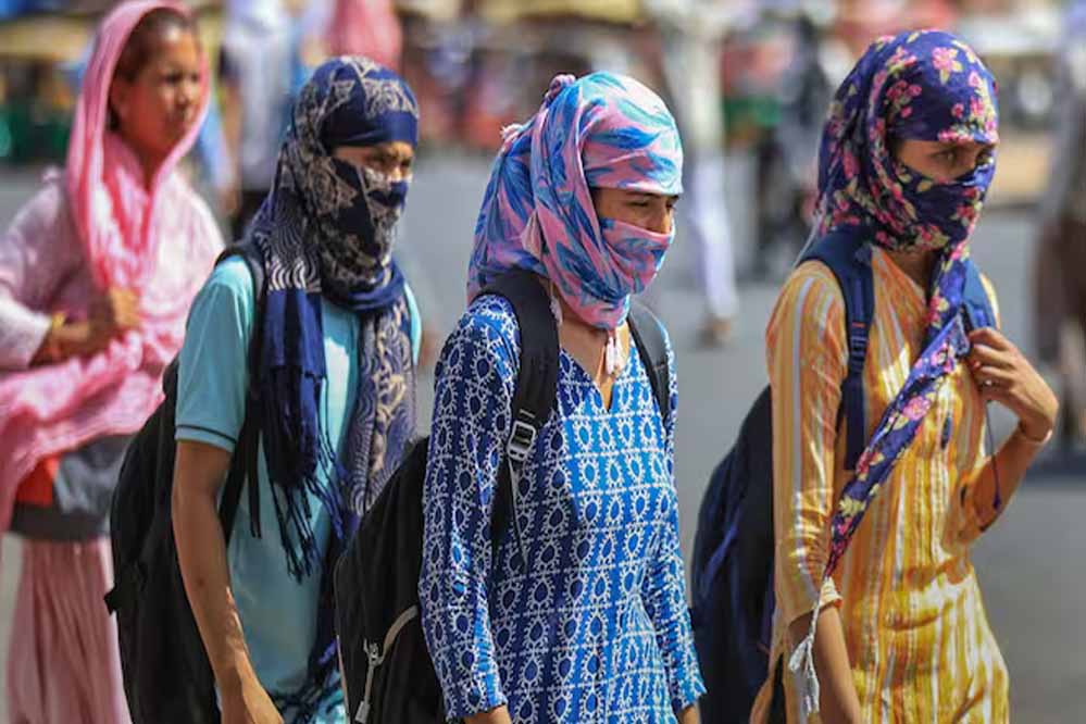 गर्मी और बारिश का डबल अटैक! मध्यप्रदेश के 5 जिलों में हीटवेव, जानें कब पहुंचेगा मानसून गर्मी और बारिश का डबल अटैक! मध्यप्रदेश के 5 जिलों में हीटवेव, जानें कब पहुंचेगा मानसून