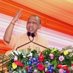 मुख्यमंत्री ने विभिन्न जनकल्याणकारी योजनाओं के लाभार्थियों को किया सम्मानित