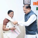 आदिवासी संस्कृति, महिला सशक्तिकरण और सामाजिक सेवा के क्षेत्र में डॉ. बुधरी ताती के योगदान की मुख्यमंत्री ने की सराहना