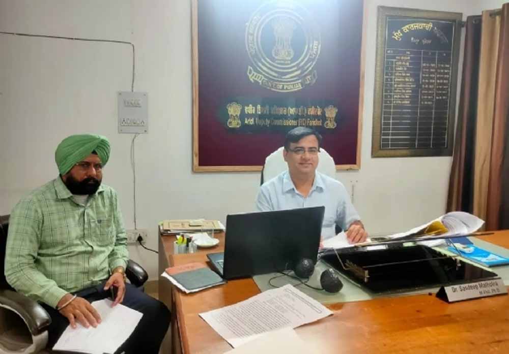 खाद्य सुरक्षा पर पंजाब सरकार सख्त, स्टेट फ़ूड कमीशन ने की ऑनलाइन समीक्षा खाद्य सुरक्षा पर पंजाब सरकार सख्त, स्टेट फ़ूड कमीशन ने की ऑनलाइन समीक्षा