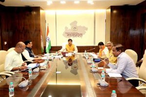 इंदौर और भोपाल मेट्रो रेल परियोजनाओं के हुए दो तिहाई कार्य पूरे