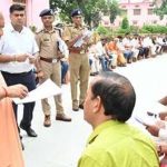 गोरखपुर में सीएम योगी ने सुनी फरियाद, अधिकारियों को दिए त्वरित कार्रवाई के निर्देश