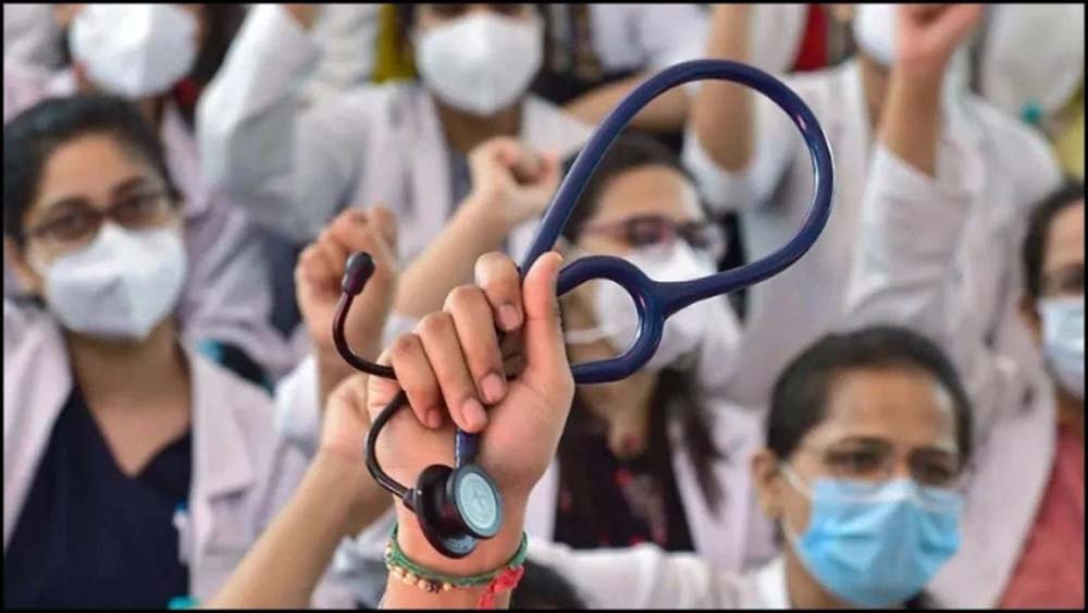 लंबे इंतजार के बाद 38 सरकारी डॉक्टरों को मिली वरिष्ठ चिकित्सा अधिकारी पदोन्नति