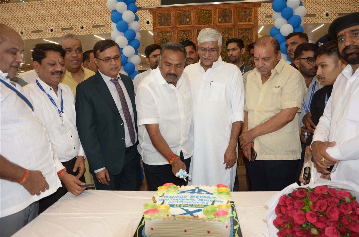 नए टर्मिनल से जोधपुर की उड़ान शुरू, बढ़ेगी हवाई कनेक्टिविटी नए टर्मिनल से जोधपुर की उड़ान शुरू, बढ़ेगी हवाई कनेक्टिविटी
