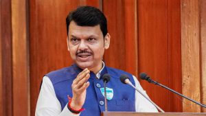 महाराष्ट्र की सियासत में हलचल, राउत बोले फडणवीस बन सकते हैं केंद्रीय मंत्री