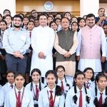 रायपुर विधानसभा में लोकतंत्र से रूबरू हुए छात्र, शकुंतला विद्यालय के विद्यार्थियों ने देखी सदन की कार्यवाही रायपुर विधानसभा में लोकतंत्र से रूबरू हुए छात्र, शकुंतला विद्यालय के विद्यार्थियों ने देखी सदन की कार्यवाही
