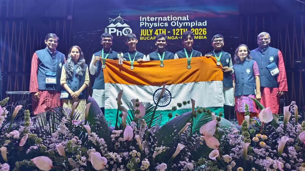 भारत ने रचा इतिहास, इंटरनेशनल फिजिक्स ओलंपियाड में 5 गोल्ड मेडल के साथ दुनिया में हासिल किया पहला स्थान