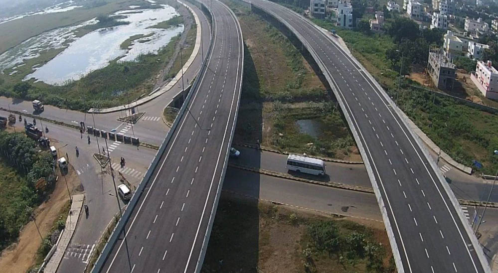 MP में मेगा रोड नेटवर्क की तैयारी, आउटर रिंग रोड और ग्रीनफील्ड हाईवे से ट्रैफिक, कनेक्टिविटी व कारोबार को मिलेगा बड़ा फायदा MP में मेगा रोड नेटवर्क की तैयारी, आउटर रिंग रोड और ग्रीनफील्ड हाईवे से ट्रैफिक, कनेक्टिविटी व कारोबार को मिलेगा बड़ा फायदा