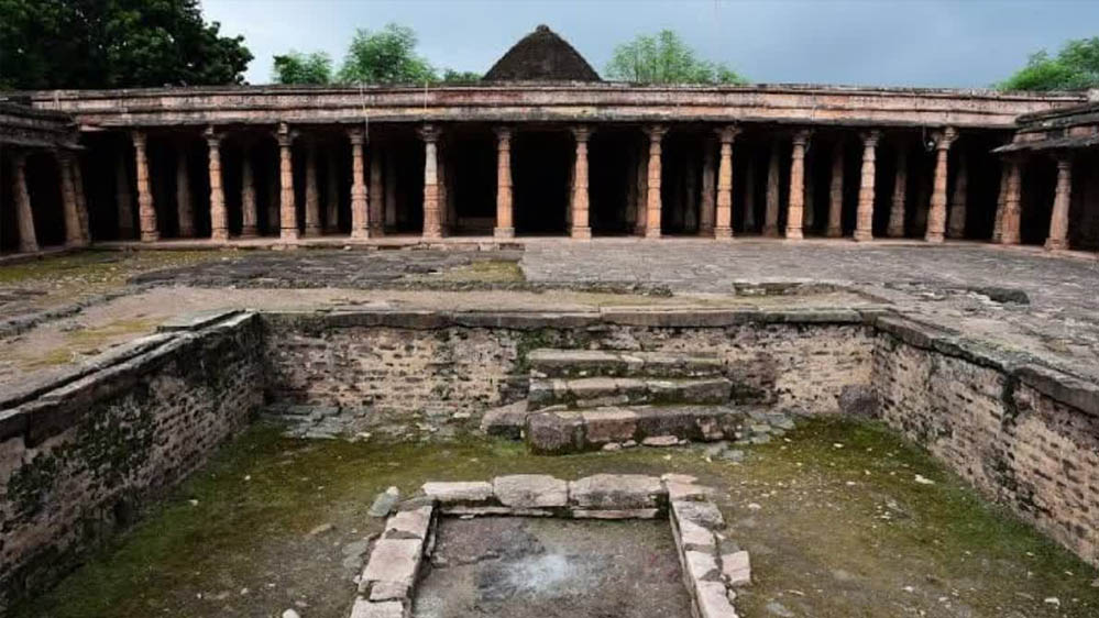 भोजशाला में दिखा बड़ा बदलाव, हाई कोर्ट के फैसले के बाद विकास और धार्मिक गतिविधियां हुईं तेज