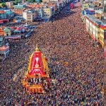 पुरी में आस्था का महासागर उमड़ा, बारिश भी नहीं रोक सकी श्रद्धालुओं का उत्साह; तीनों रथों के दर्शन को भारी भीड़ पुरी में आस्था का महासागर उमड़ा, बारिश भी नहीं रोक सकी श्रद्धालुओं का उत्साह; तीनों रथों के दर्शन को भारी भीड़