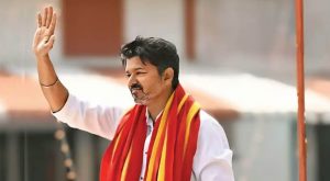 थलपति विजय की बढ़ीं मुश्किलें, सरकार बनने के दो महीने के भीतर नए विवाद ने मचाई हलचल थलपति विजय की बढ़ीं मुश्किलें, सरकार बनने के दो महीने के भीतर नए विवाद ने मचाई हलचल