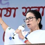 ममता-अभिषेक विवाद के बीच टीएमसी में बढ़ी अंदरूनी कलह ममता-अभिषेक विवाद के बीच टीएमसी में बढ़ी अंदरूनी कलह
