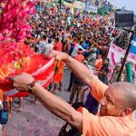 कांवड़ यात्रा की तैयारियों पर CM योगी सख्त, गड्ढामुक्त सड़कें, झाड़ियों की सफाई और रूट व्यवस्था के दिए निर्देश कांवड़ यात्रा की तैयारियों पर CM योगी सख्त, गड्ढामुक्त सड़कें, झाड़ियों की सफाई और रूट व्यवस्था के दिए निर्देश