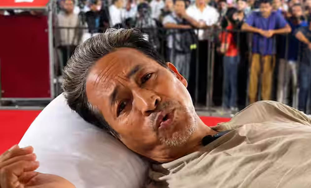 जेपी नड्डा संग बैठक के बाद सोनम वांगचुक ने तोड़ा अनशन, आंदोलन को लेकर नई रणनीति के संकेत जेपी नड्डा संग बैठक के बाद सोनम वांगचुक ने तोड़ा अनशन, आंदोलन को लेकर नई रणनीति के संकेत