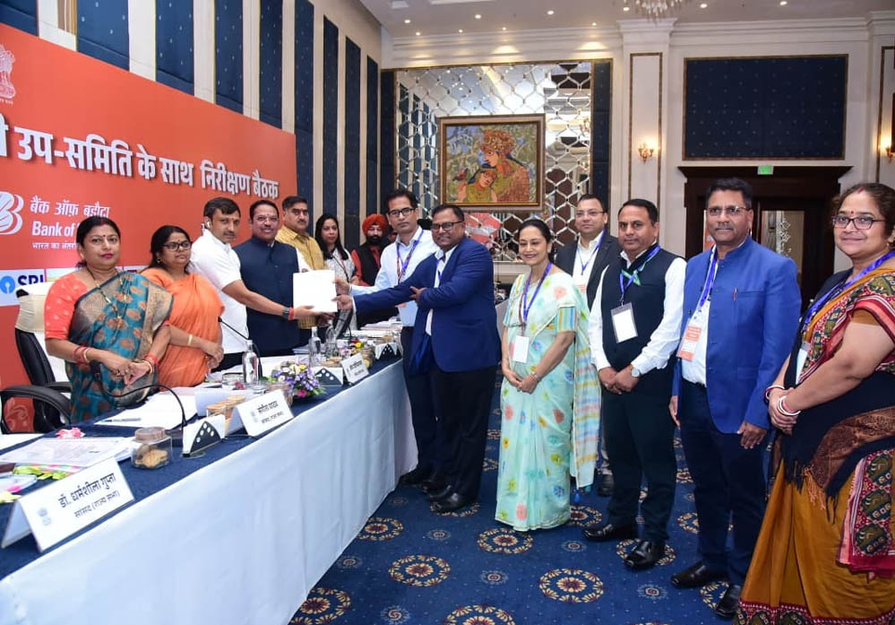 UP T20 League Season 4: इकाना स्टेडियम के उद्घाटन समारोह के टिकट लॉन्च, ऐसे करें बुकिंग UP T20 League Season 4: इकाना स्टेडियम के उद्घाटन समारोह के टिकट लॉन्च, ऐसे करें बुकिंग