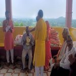ग्राम बिलासपुर में अमरनाथ यात्रा से लौटे श्रद्धालुओं का हुआ सम्मान ग्राम बिलासपुर में अमरनाथ यात्रा से लौटे श्रद्धालुओं का हुआ सम्मान