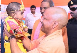 योगी सरकार की बड़ी उपलब्धि, 16 जिलों के सभी स्वास्थ्य संस्थानों में तीन महीने में हुए सुरक्षित प्रसव योगी सरकार की बड़ी उपलब्धि, 16 जिलों के सभी स्वास्थ्य संस्थानों में तीन महीने में हुए सुरक्षित प्रसव