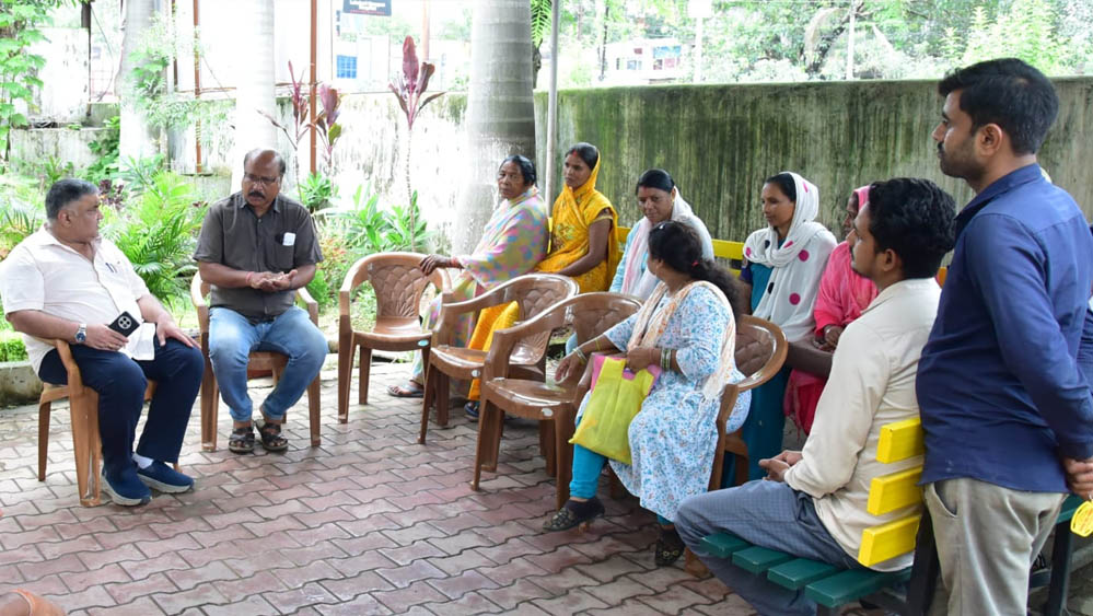 जनदर्शन में पर्यटन मंत्री राजेश अग्रवाल ने सुनीं जनसमस्याएं, अधिकारियों को दिए त्वरित समाधान के निर्देश जनदर्शन में पर्यटन मंत्री राजेश अग्रवाल ने सुनीं जनसमस्याएं, अधिकारियों को दिए त्वरित समाधान के निर्देश